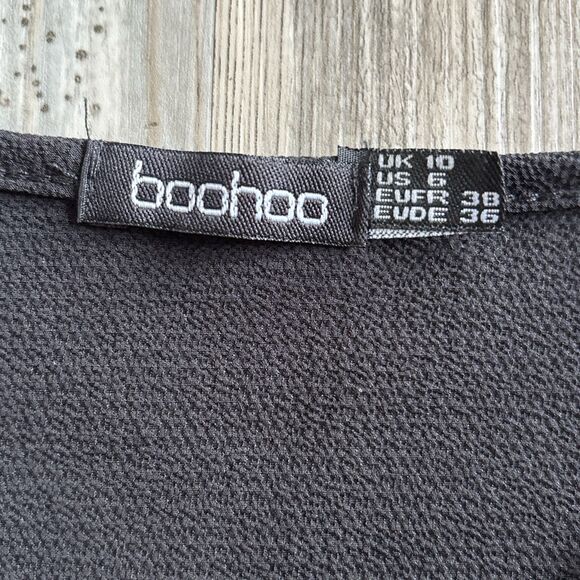 Boohoo Ruffle Top Bodysuit Size 6 - Picture 6 of 8